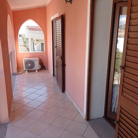 Appartamento Rosa Орозей Екстер'єр фото